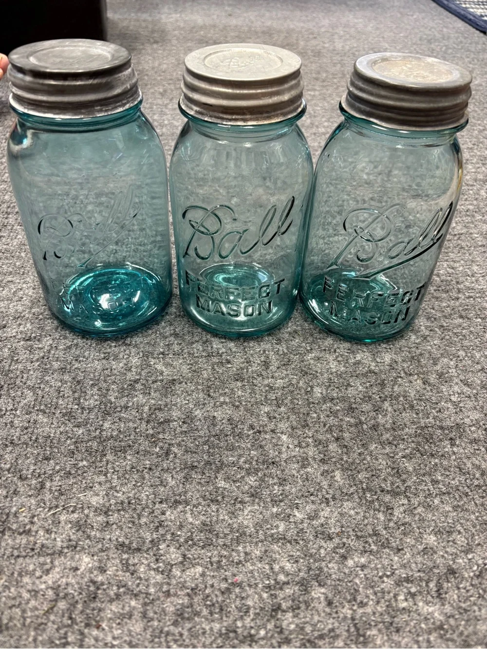 Ball Vintage Aqua Blue Mason Jars 1922-32 with Metal Lids - Set of 3